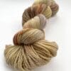 Handgeverfd sokkengaren garen. Superwash Merino, nylon en stellina glitter. Muad'dib'.