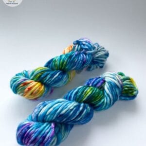 il_fullxfull.6064546295_7kom.jpg Summersky - bulky merino yarn with sunny speckles