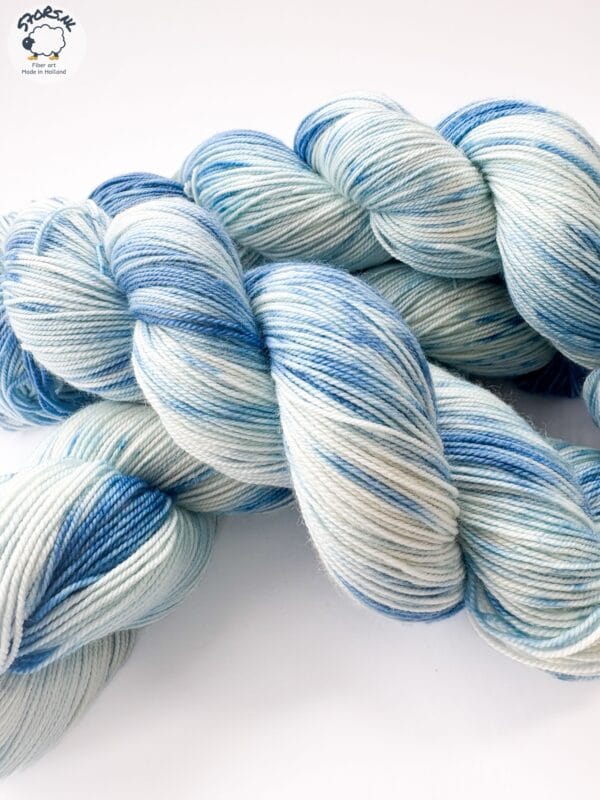 Delft 2 - Handgeverfd merino garen