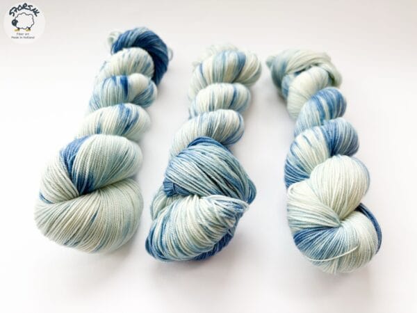 Delft 2 - Handgeverfd merino garen