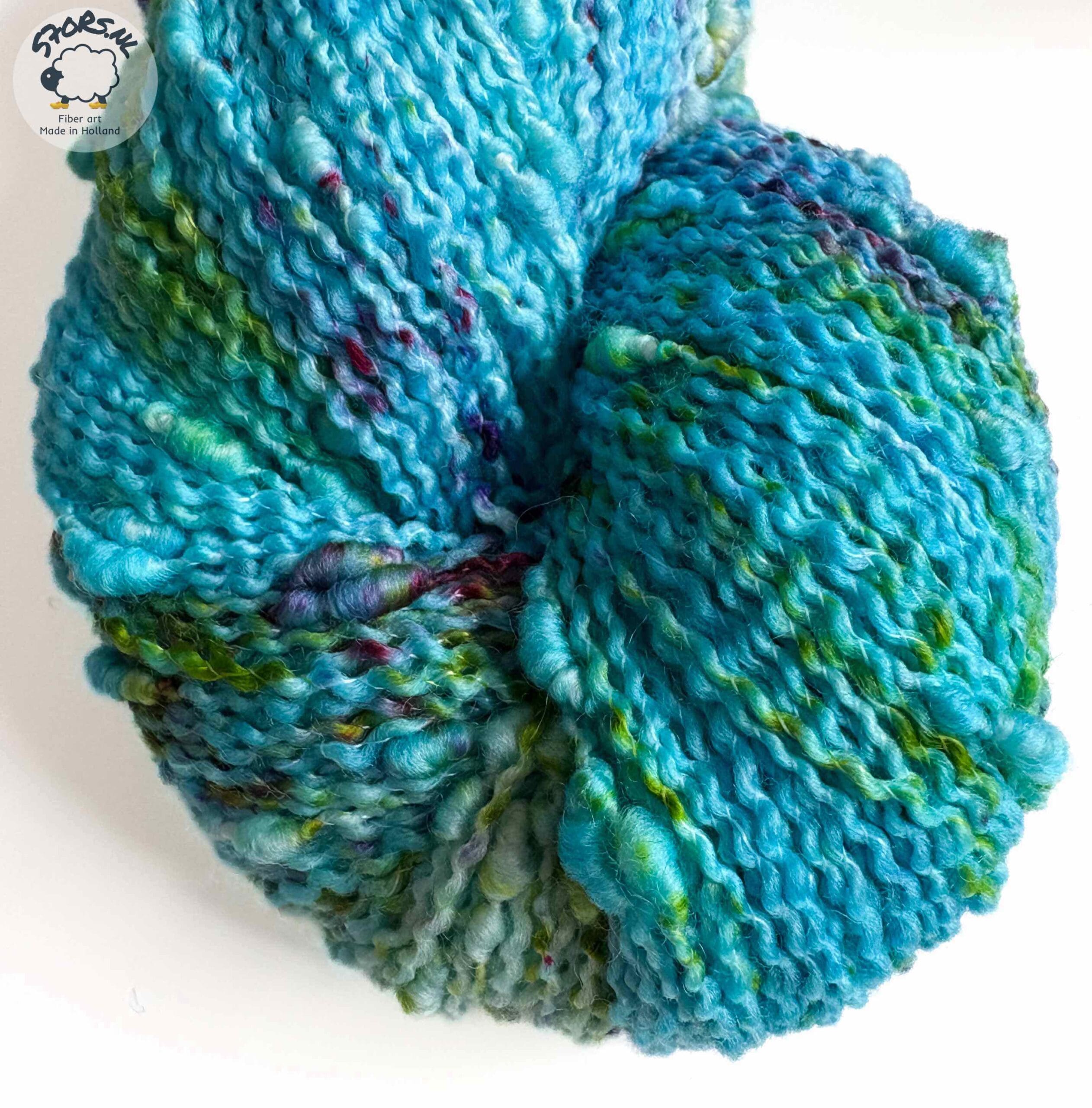 86FD6841-0679-4B98-B0A6-FF51FA73C2FC Aubergine – Slub Yarn in Purple and Green for Pooling Projects
