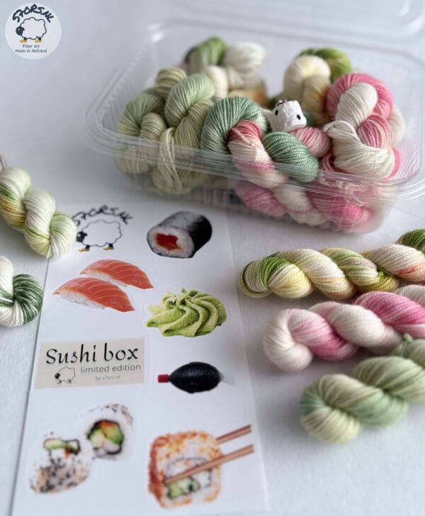 95C1012B-A297-4ED5-86DC-9BD17F882824 Mini skein sock yarn set 'Sushi Box' 100g hand-dyed yarn